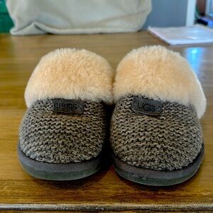 NEW UGG COZY KNIT SHEARLING SWEATER SLIPPERS GRAY